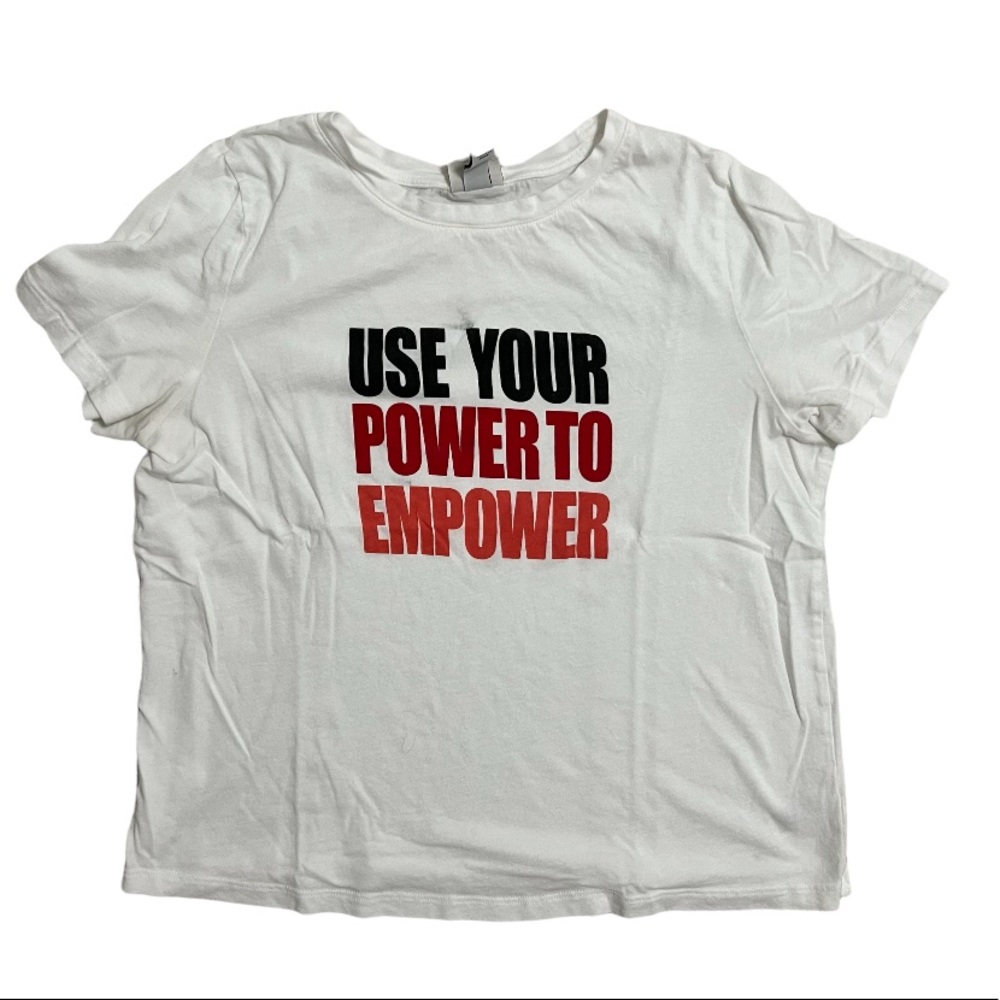 a new day "Use Your Power To Empower" Tee Size Medium